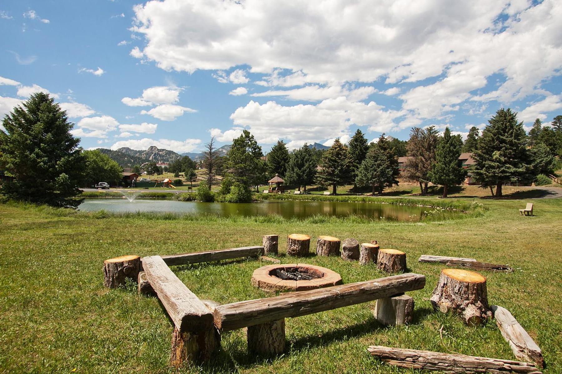 Discovery Lodge Estes Park Eksteriør bilde